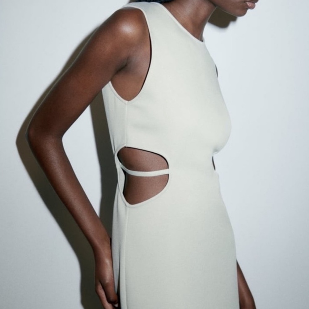 Zara Gray Cut-Out Midi Dress - Picture 2 of 6